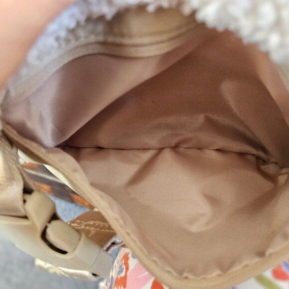 LOLE Sherpa Fleece CrossBody Bag - Picture 6 of 6